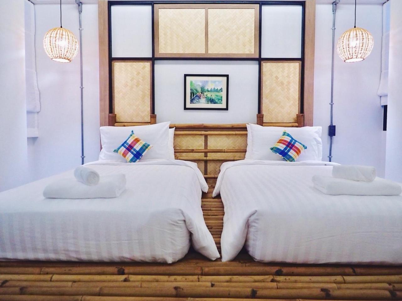 Hotel Luck Esan Loft Ubon Ratchathani Exterior foto