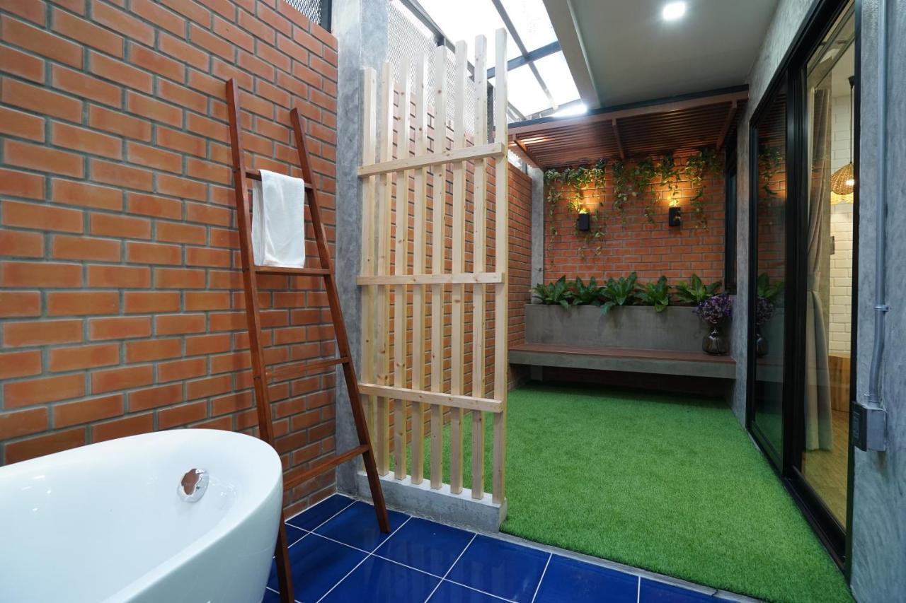 Hotel Luck Esan Loft Ubon Ratchathani Exterior foto
