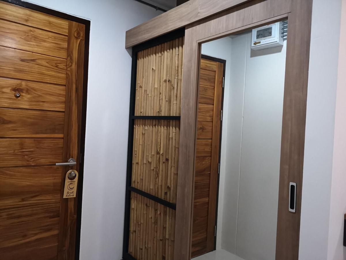 Hotel Luck Esan Loft Ubon Ratchathani Exterior foto